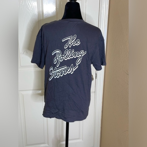 H&M Women's Casual The Rolling Stones Logo Gray Short Sleeve T-Shirt Top Small - Picture 3 of 11